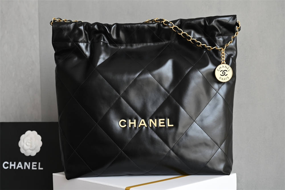 Chanel 22 bag 39cm medium 2025 new 